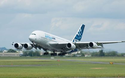 Airbus A380 już wcześniej był gigantem, teraz upcha jeszcze więcej osób