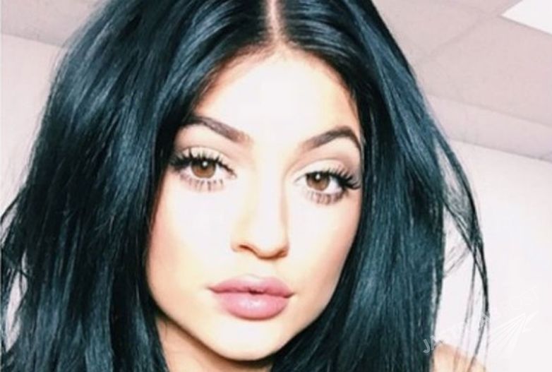 Kylie Jenner jest w ciąży? Tak sugeruje brytyjski magazyn