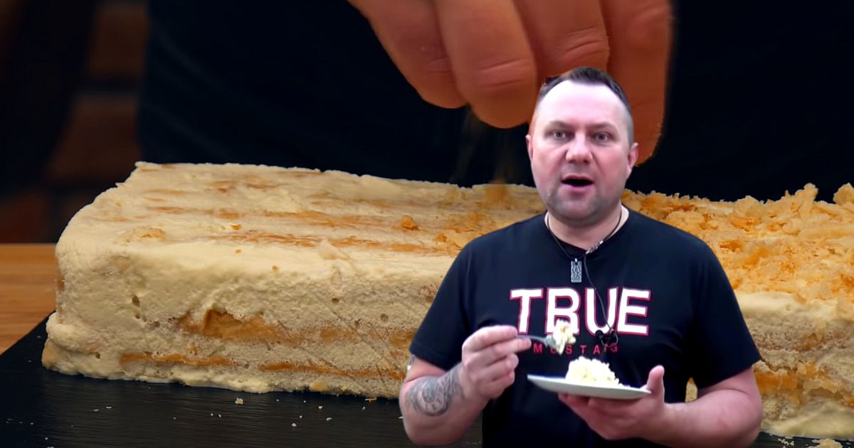 Ciasto z trzech składników - Pyszności; foto: screen z YouTube; konto: Tomasz Strzelczyk ODDASZFARTUCHA