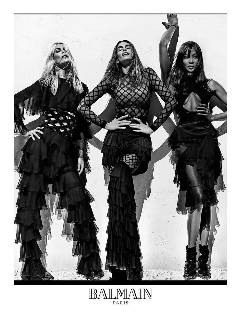 Na zdj. Claudia Schiffer, Cindy Crawford, Naomi Campbell. Kampania Balmain wiosna-lato 2016 (fot. Steven Klein/Balmain)