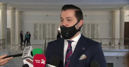 A. Bielan zawieszony w prawach członka Porozumienia.