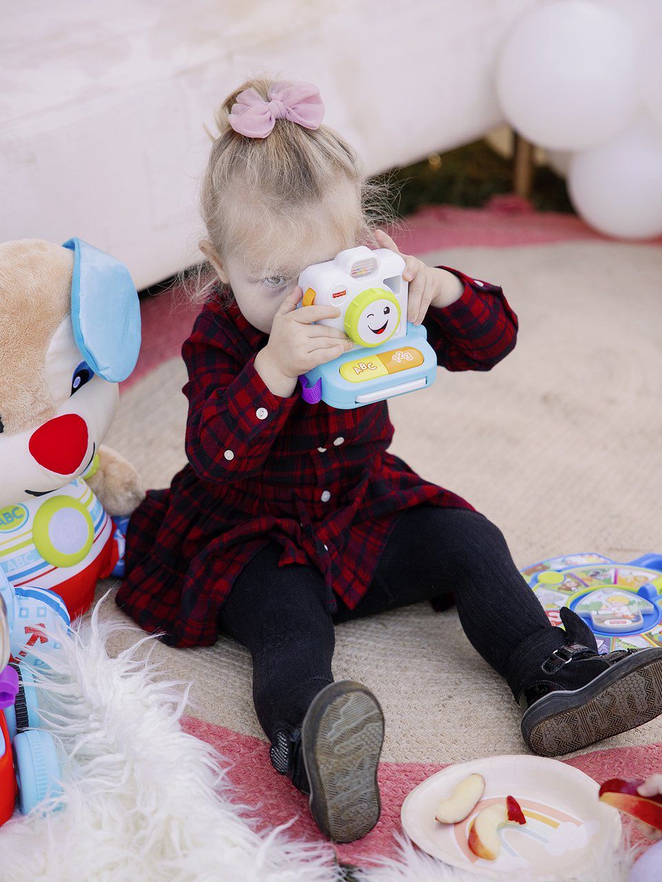 Urodziny córki Joanny Krupy. Zdjęcie ze strony Fisher Price