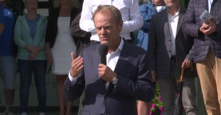 D. Tusk o działaniach Elżbiety Witek: Jawne oszustwo i fałszerstwo.