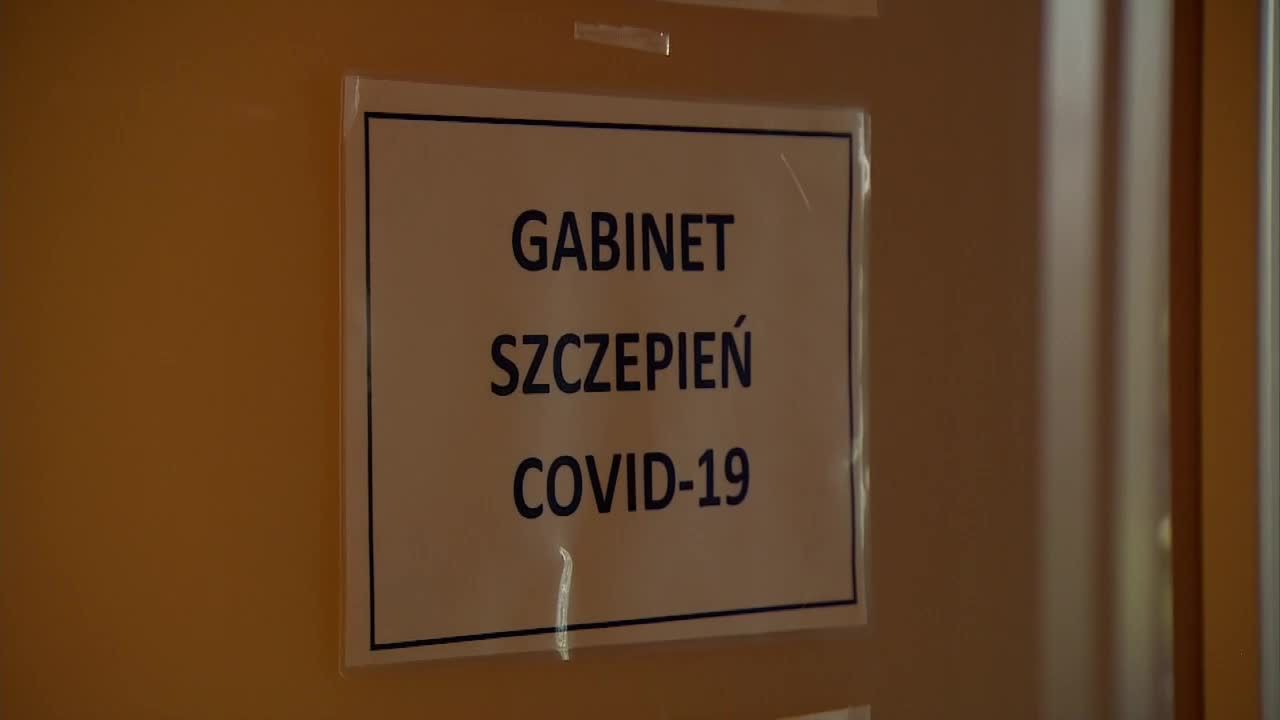 “Zaszczep się w piątek trzynastego”. Akcja wrocławskiej Uniwersyteckiego Szpitala Klinicznego.