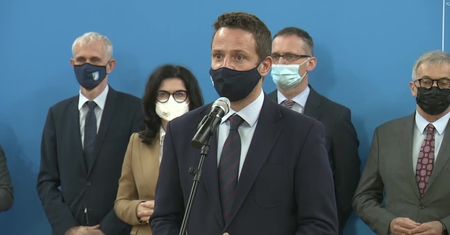 R. Trzaskowski o KPO: Pieniądze powinny trafić do wszystkich w sposób sprawiedliwy.