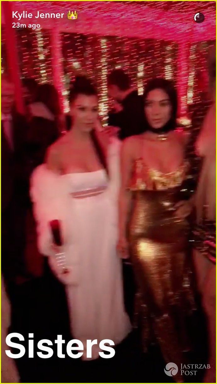 Świąteczna impreza u Kardashianów 2016