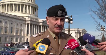 USA gotowe sprzedać Polsce 500 wyrzutni HIMARS