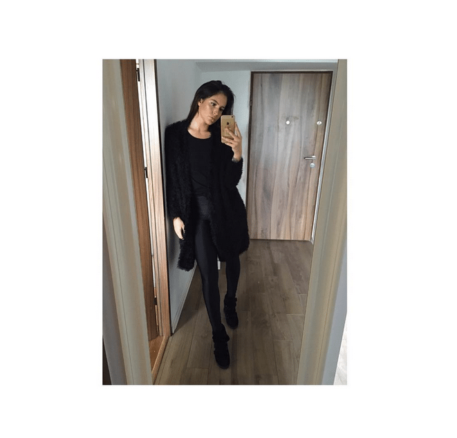 Ola Żuraw z Top Model Czarny Protest 2016