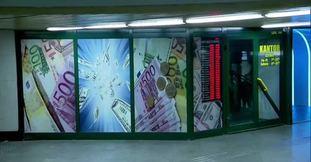 Napad na kantor na Dworcu Centralnym w Warszawie. Skradziono prawdopodobnie 350 tys. zł