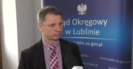 W oczekiwaniu na uprawomocnienie wyroku, skazany za pedofilię zgwałcił kolejną dziewczynkę
