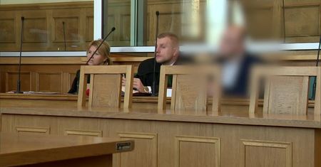 Faktury na 2 mld za obrazy budowlańca warte kilkaset złotych