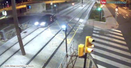 Pijana kobieta wjechała na stację metra. Efekt?