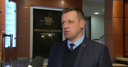 Dwa miesiące aresztu dla 21-latka zatrzymanego za atak na wolontariuszy w centrum Warszawy