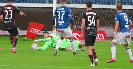 Zwycięska passa Lecha Poznań przerwana. “Kolejorz” zremisował bezbramkowo z Pogonią Szczecin