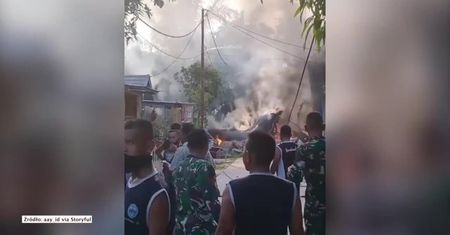 Myśliwiec spadł na teren mieszkalny w Indonezji. Nikomu nic się nie stało, pilot katapultował się przed katastrofą