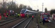Nie żyje 85-letni kierowca, która wjechał prosto pod podciąg
