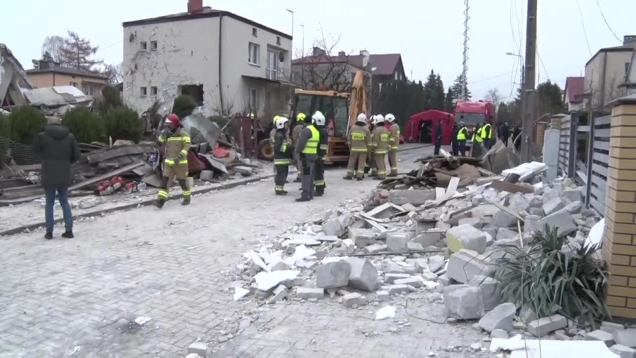 Dom jednorodzinny w Puławach runął po wybuchu gazu. Zginęły dwie osoby