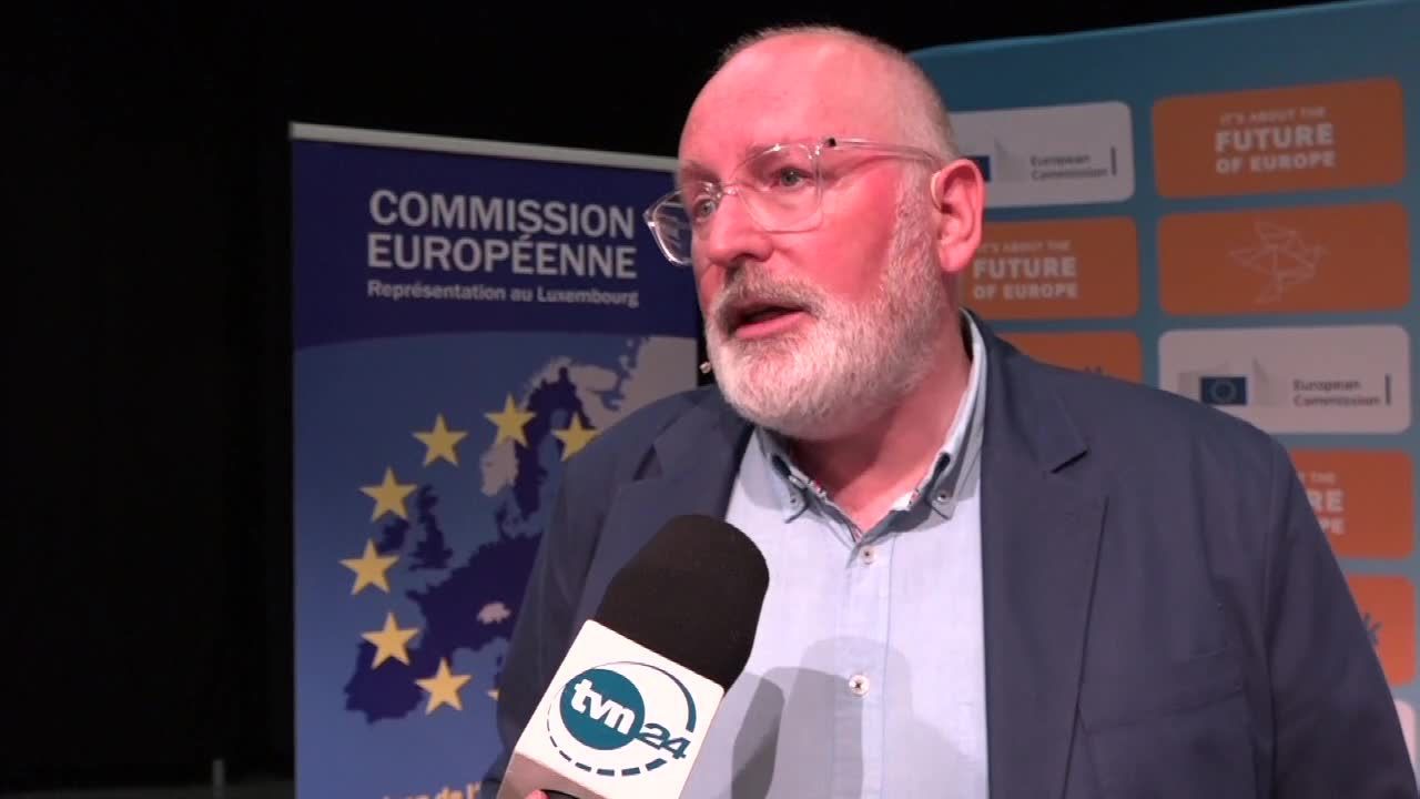 F. Timmermans: Nie odmawiam prawa polskiemu rządowi do reformowania sądownictwa