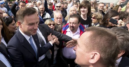 Polacy rozmawiają z prezydentem Andrzejem Dudą. Mucha: Mówią o potrzebach dalszych reform