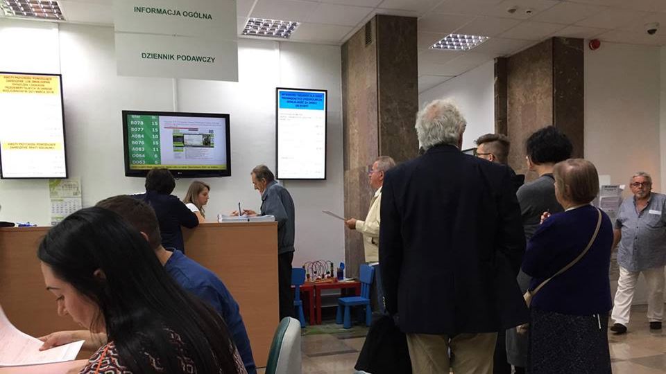 Deklarację o korzystaniu z Małego ZUS można złożyć raz w danym roku - przypomina MPiT.