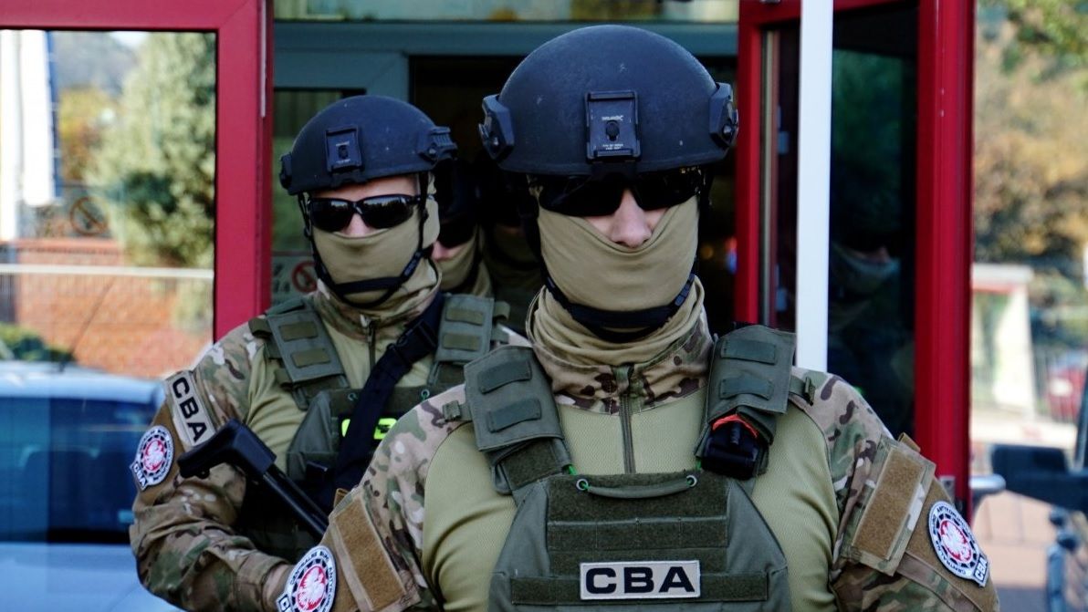 CBA. Wcześniej w związku ze sprawą zatrzymano m.in. ważnych pracowników Poczty Polskiej