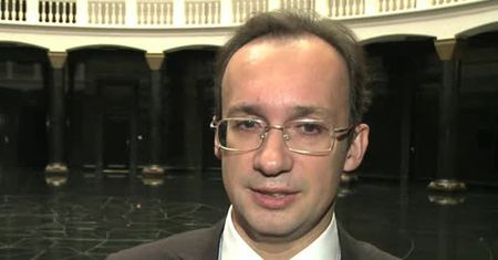 Wirtualny doradca pięć razy tańszy niż tradycyjne biuro obsługi klienta (WIDEO)