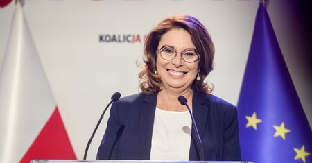 Grzegorz Łaguna: Uśmiech za uśmiech. Platforma znów jest kobietą