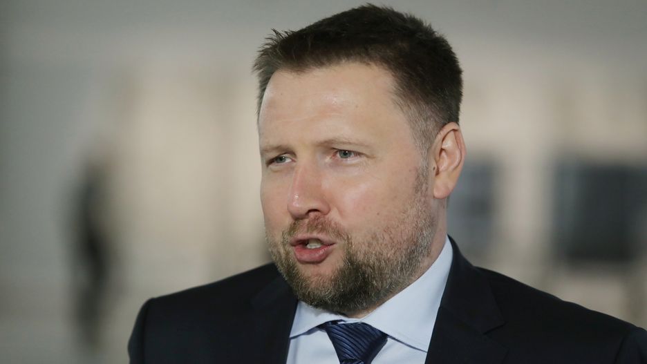 Kierwiński: MON dopuścił się złamania wyżej wskazanego regulaminu, nie udzielając odpowiedzi na liczne pytania i interpelacje poselskie