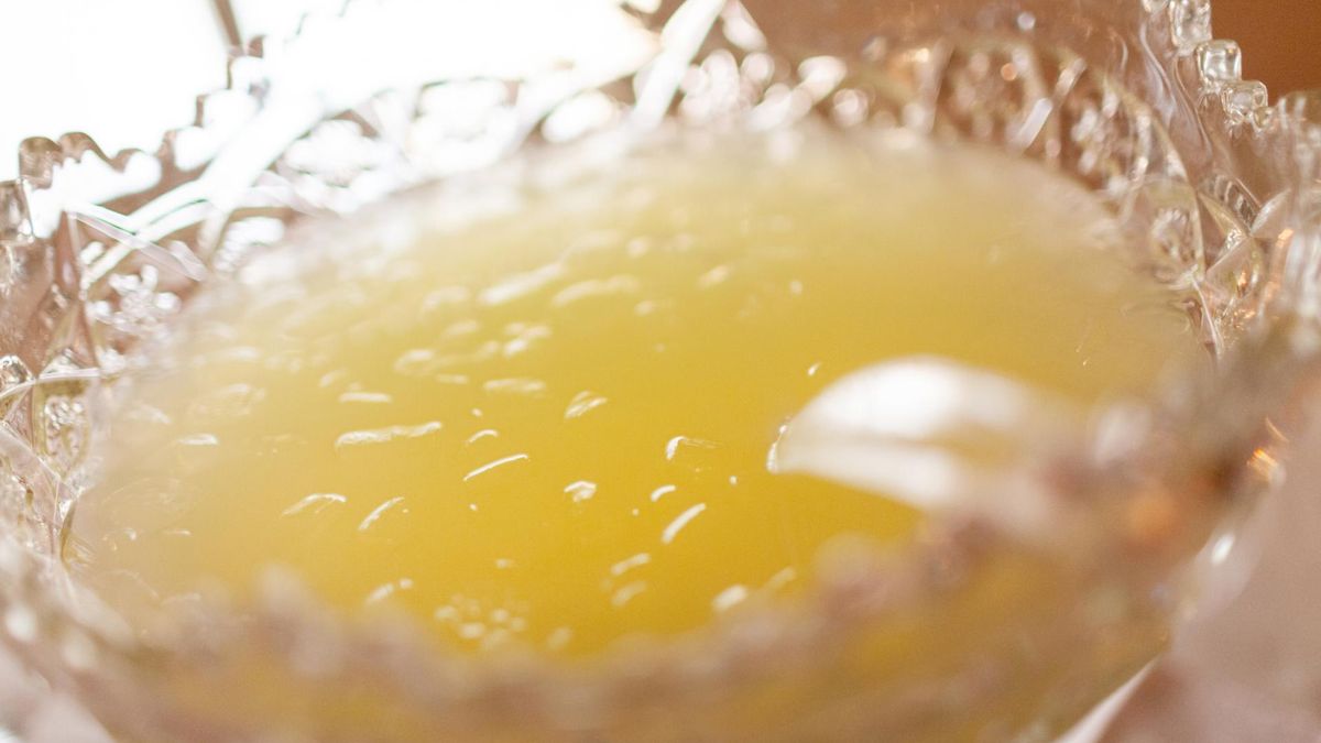 Smaczny i zdrowy deser pełen nostalgii. Wystarczą dwa składniki, by uporać się z bólem gardła