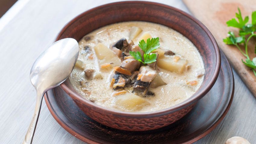 Zagęszczona zupa grzybowa z kaszą jęczmienną (do kupienia gotowa do spożycia)