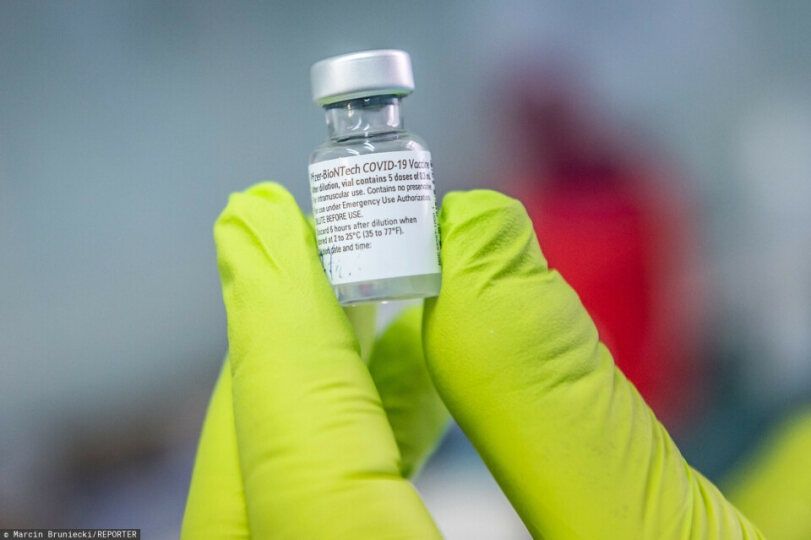 Polska płaci miliardy za nieodebrane szczepionki Pfizer