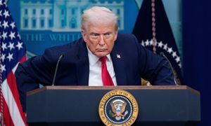 Niemiecka prasa uderza w Trumpa. "Sprzedaje pokój za miliard dolarów"