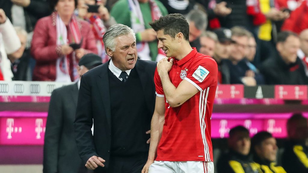 Getty Images / TF-Images / Na zdjęciu od lewej: Carlo Ancelotti i Robert Lewandowski