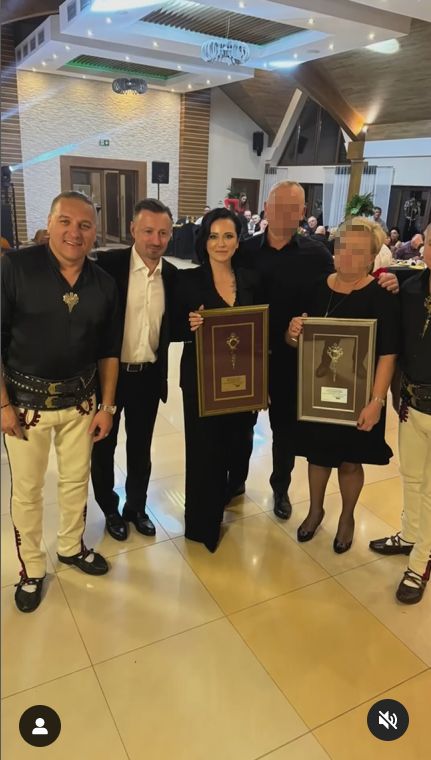Izabela Małysz i Adam Małysz na balu u braci Golec
