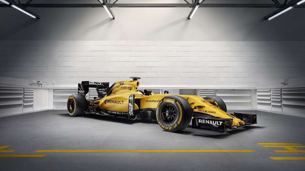 Na zdjęciu bolid Renault z poprzednich sezonów