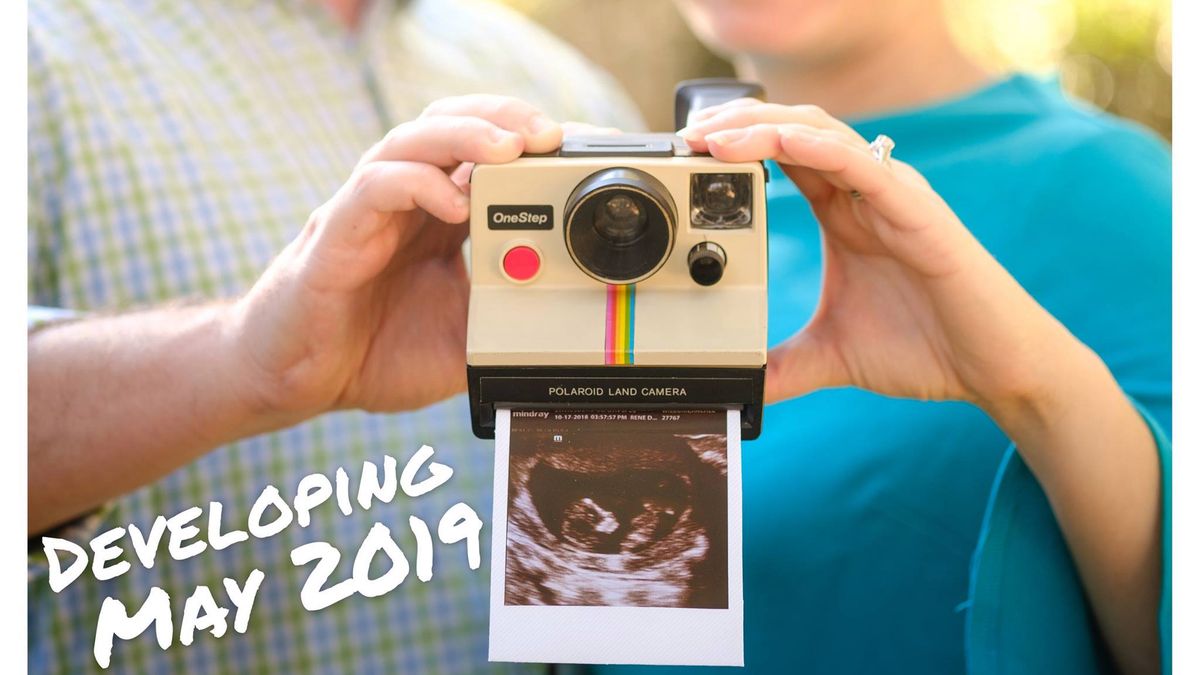 Fotograf przedstawił ciążę swojej żony za pośrednictwem aparatów. Wyszło świetnie! 1