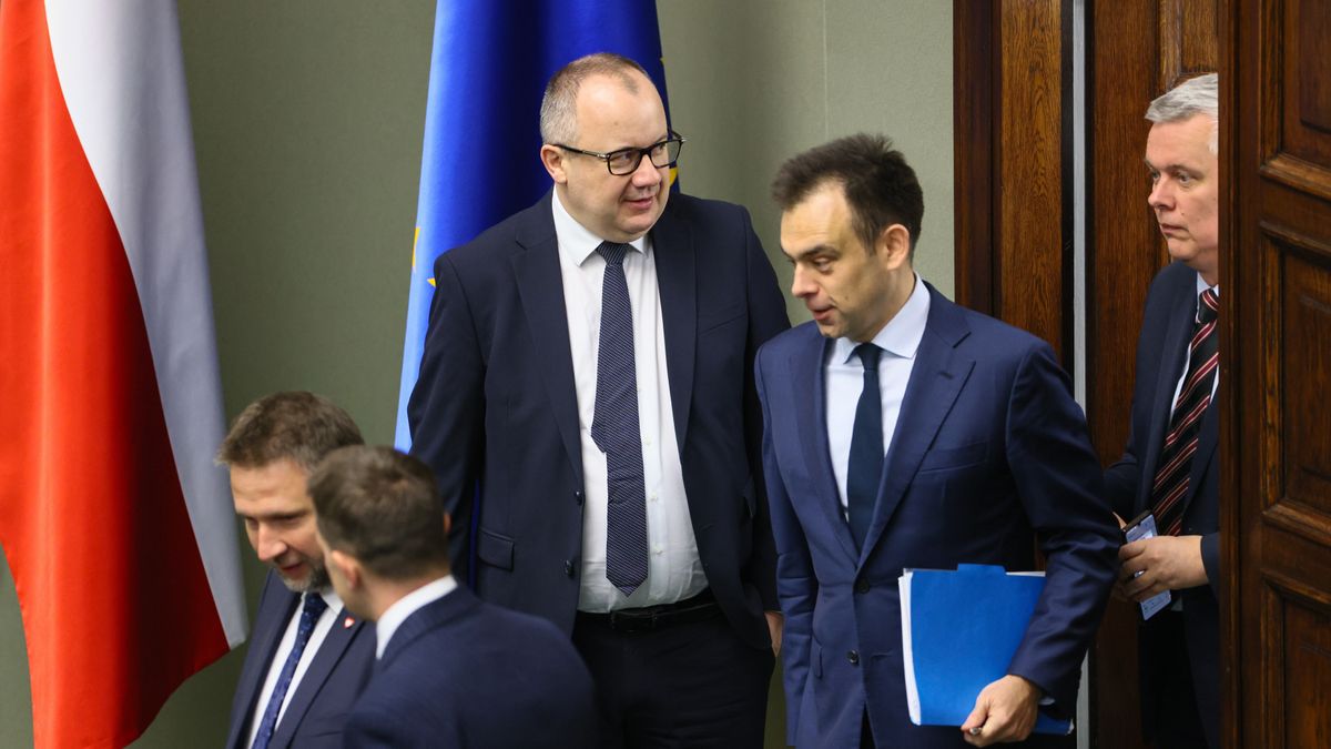 Adam Bodnar, Marcin Kierwi�ski, Tomasz Siemoniak, Andrzej Domański
Leszek Szyma�ski
obrady, polityk, polityka, posiedzenie, sala obrad, sejm, X kadencja, 10, 10., Dziesi�ta, kadencji, Posiedzenie Sejmu, Sala plenarna posiedze� obrad, Sejm RP, expose, polityka zagraniczna