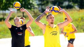 Plusliga: trening drużyny PGE Skry Bełchatów na plaży (galeria)