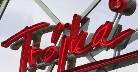 Trójka: obraz po katastrofie. Przez pół dnia słuchałam radia. Kto jeszcze tam został?
