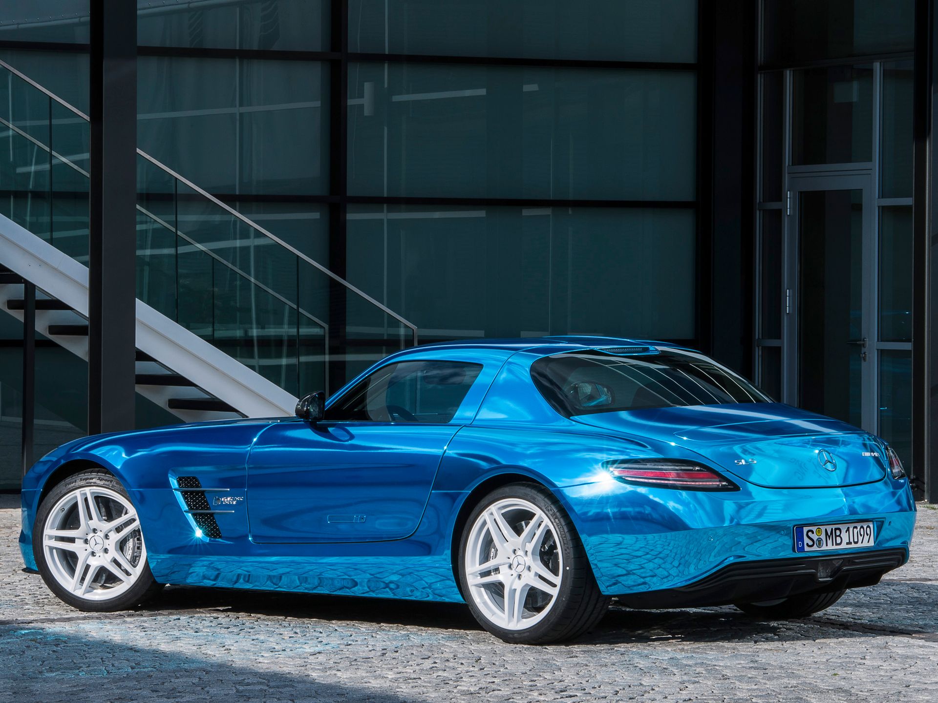 Żegnamy króla: odchodzi Mercedes-Benz SLS AMG 147
