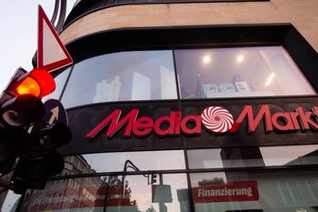 Kup jeden, zyskaj na drugim. Urodzinowe promocje Media Markt