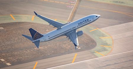 Boeing uderzył w balon. Kapitan został ranny