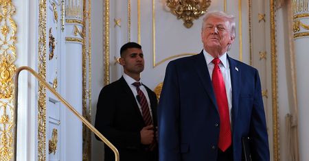 Media: na polecenie Trumpa wenezuelska ropa popłynie do Europy