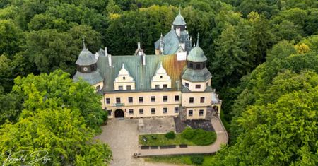 Zamek jak z bajki. Turyści wciąż nie odkryli tego miejsca