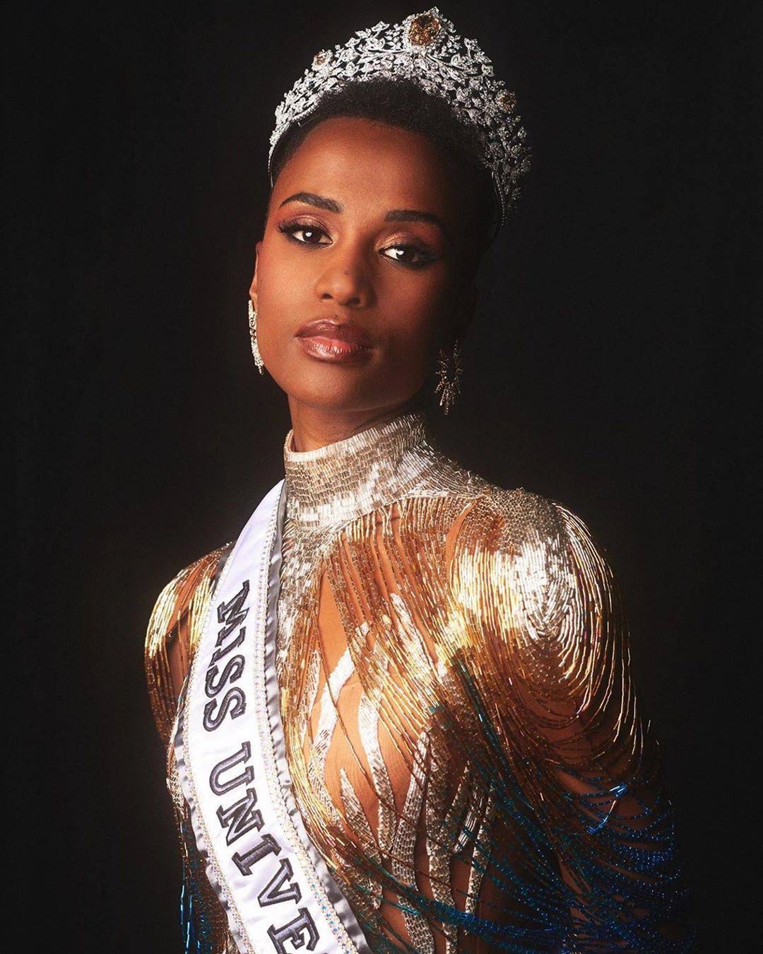 Zozibini Tunzi - Miss Universe 2019