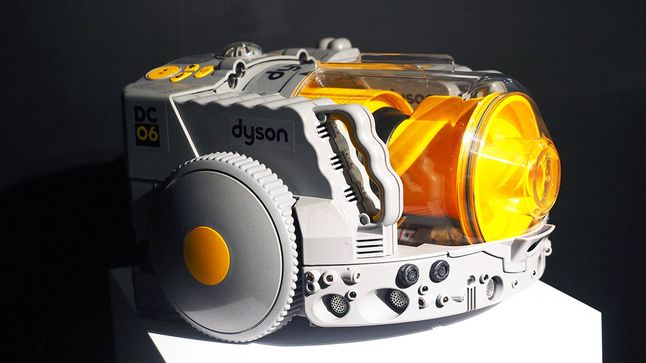 Dyson DC06