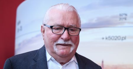 Nie mają grobów. Tam pochowali synów Lecha Wałęsy
