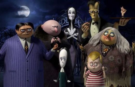 Rodzinny obiad "Rodziny Addamsów"