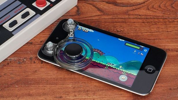 Fling mini - demontowalny joystick dla iPhone'a 1