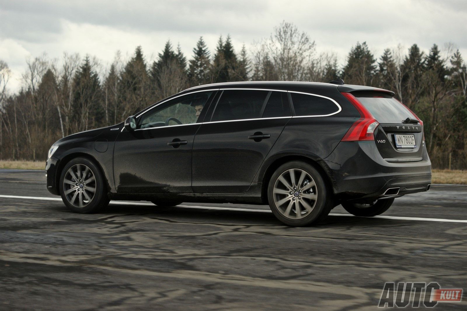 Volvo V60 Plug-In Hybrid - pierwsza jazda [galeria] 6